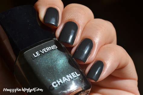 chanel le vernis 558 sargasso|Chanel le vernis nails.